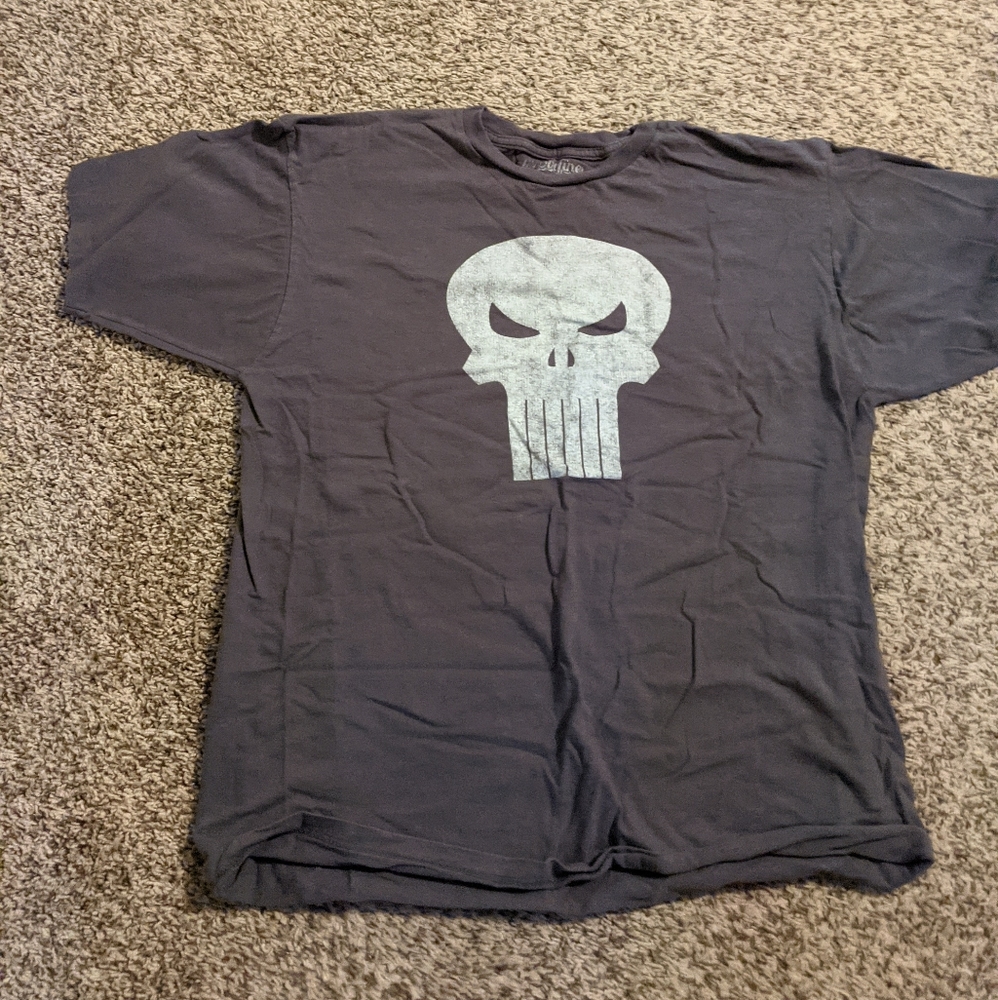 Skull t-shirt